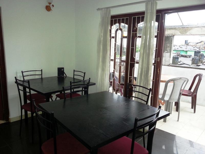 Blue Wing Inn Nuwara Eliya Exterior photo